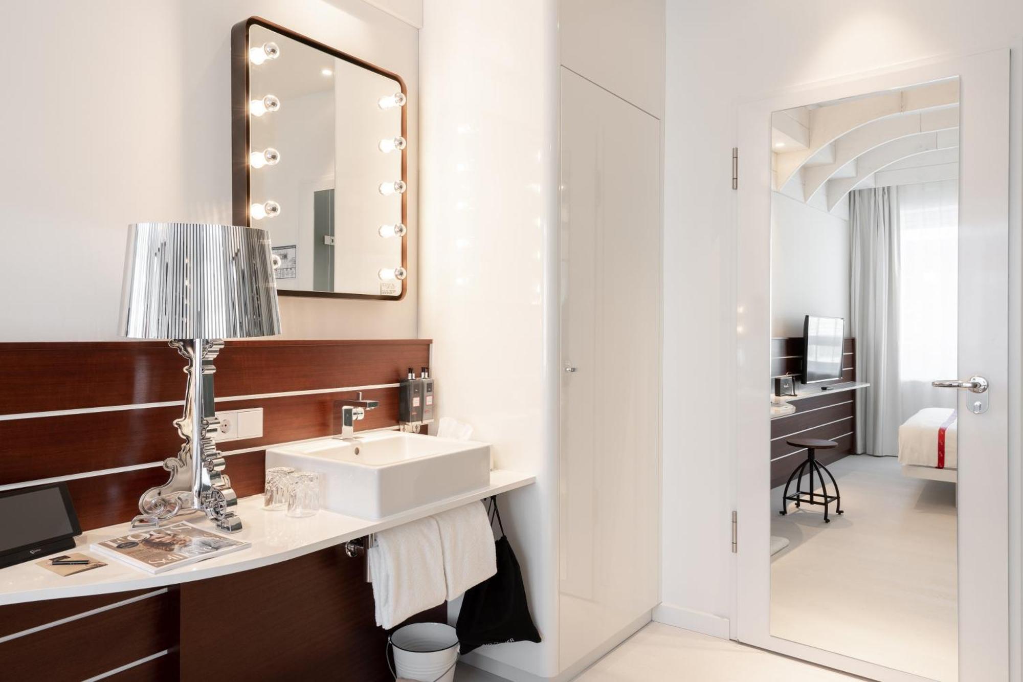 Ruby Lotti Hotel Hamburg Bagian luar foto